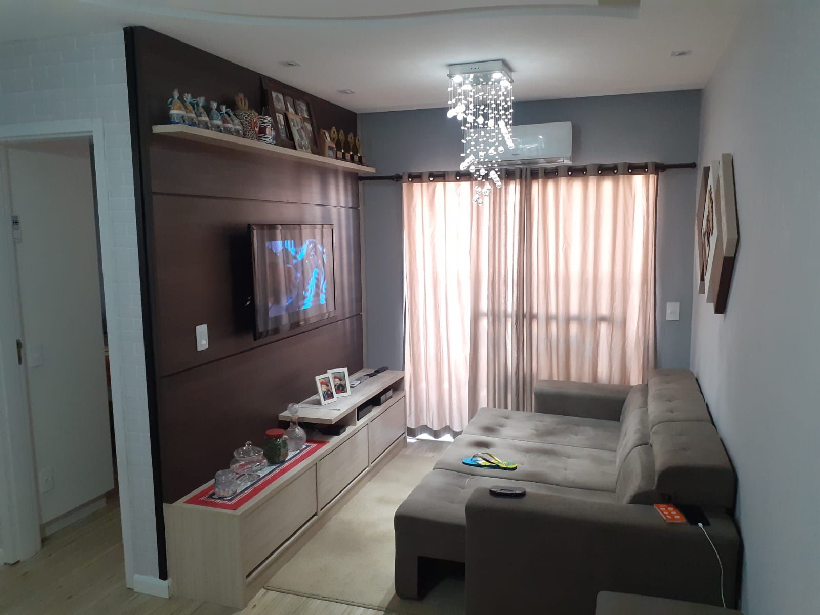 Apartamento com 2 quartos, suíte, varanda e elevador próximo ao Centro, Hortolândia.