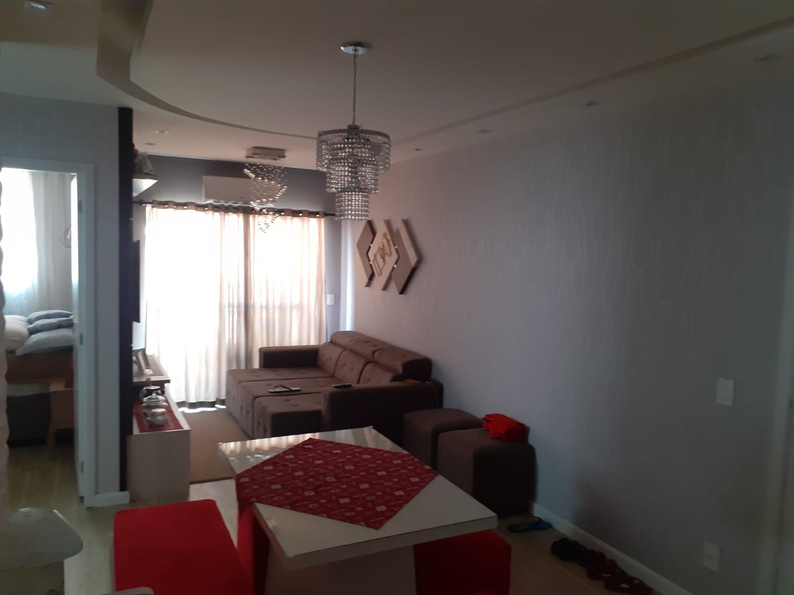 Apartamento com 2 quartos, suíte, varanda e elevador próximo ao Centro, Hortolândia.