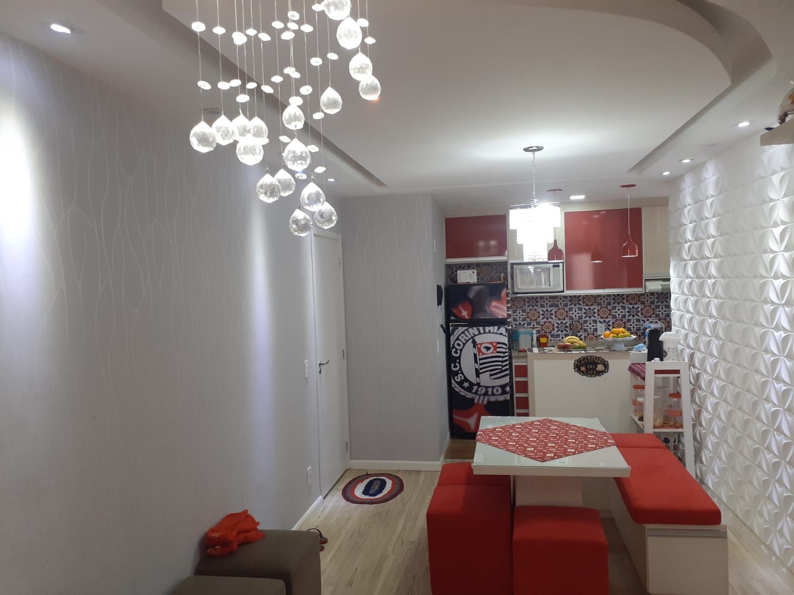 Apartamento com 2 quartos, suíte, varanda e elevador próximo ao Centro, Hortolândia.