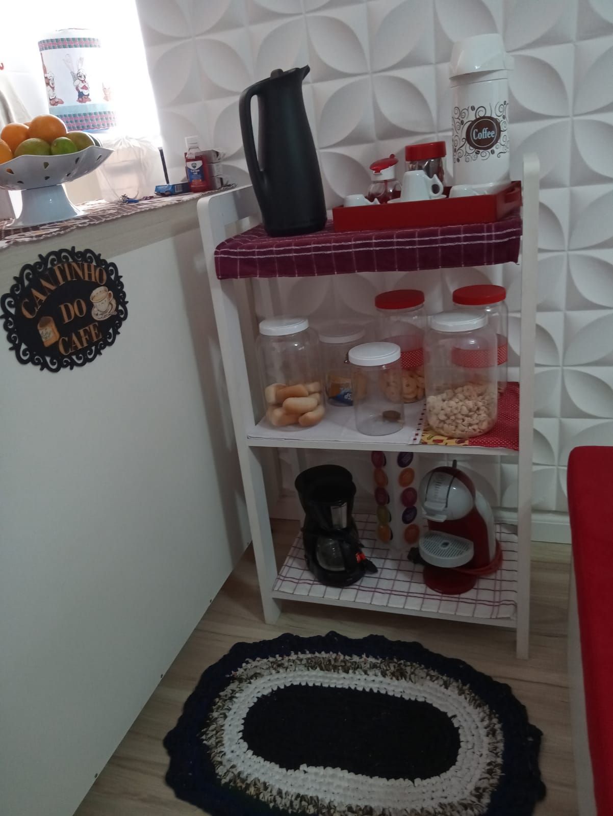 Apartamento com 2 quartos, suíte, varanda e elevador próximo ao Centro, Hortolândia.