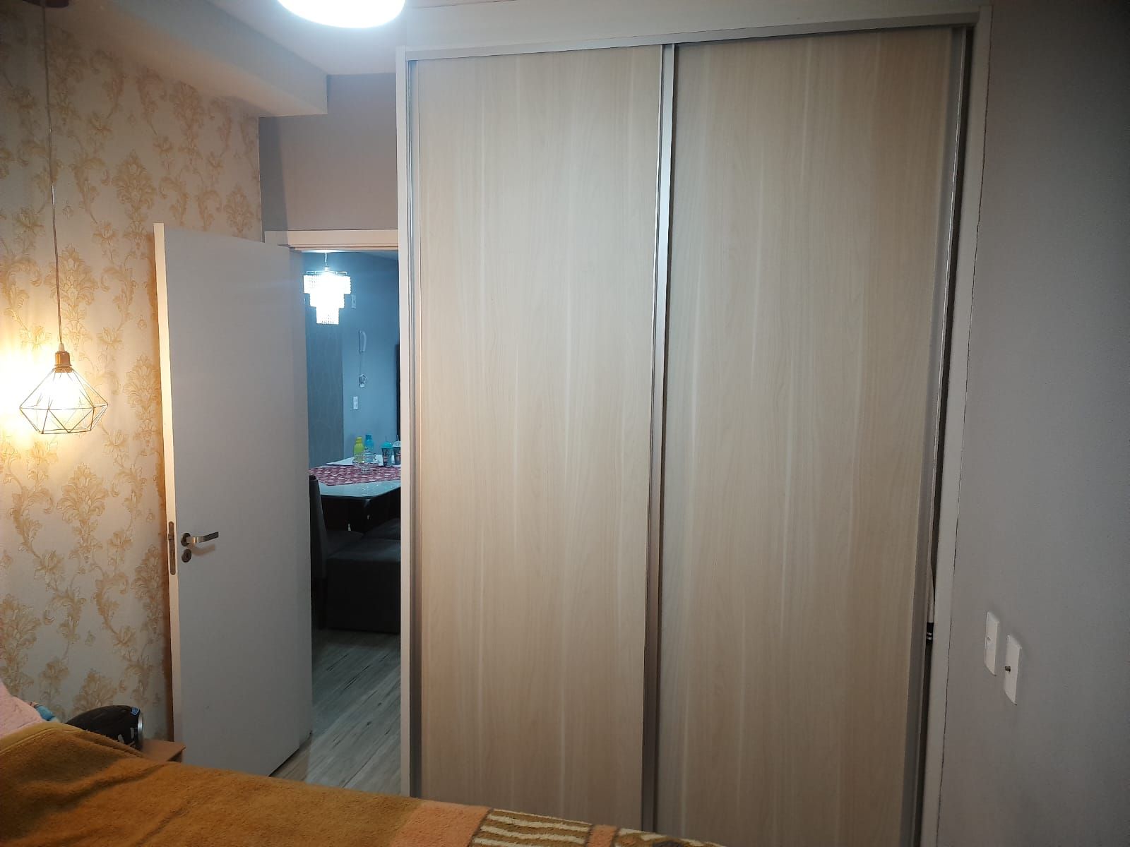 Apartamento com 2 quartos, suíte, varanda e elevador próximo ao Centro, Hortolândia.