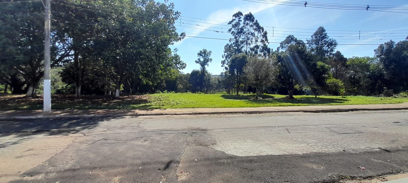 Duas Casas frente 2 quartos mais fundo edícula 1 quarto, João Paulo II, Sumaré